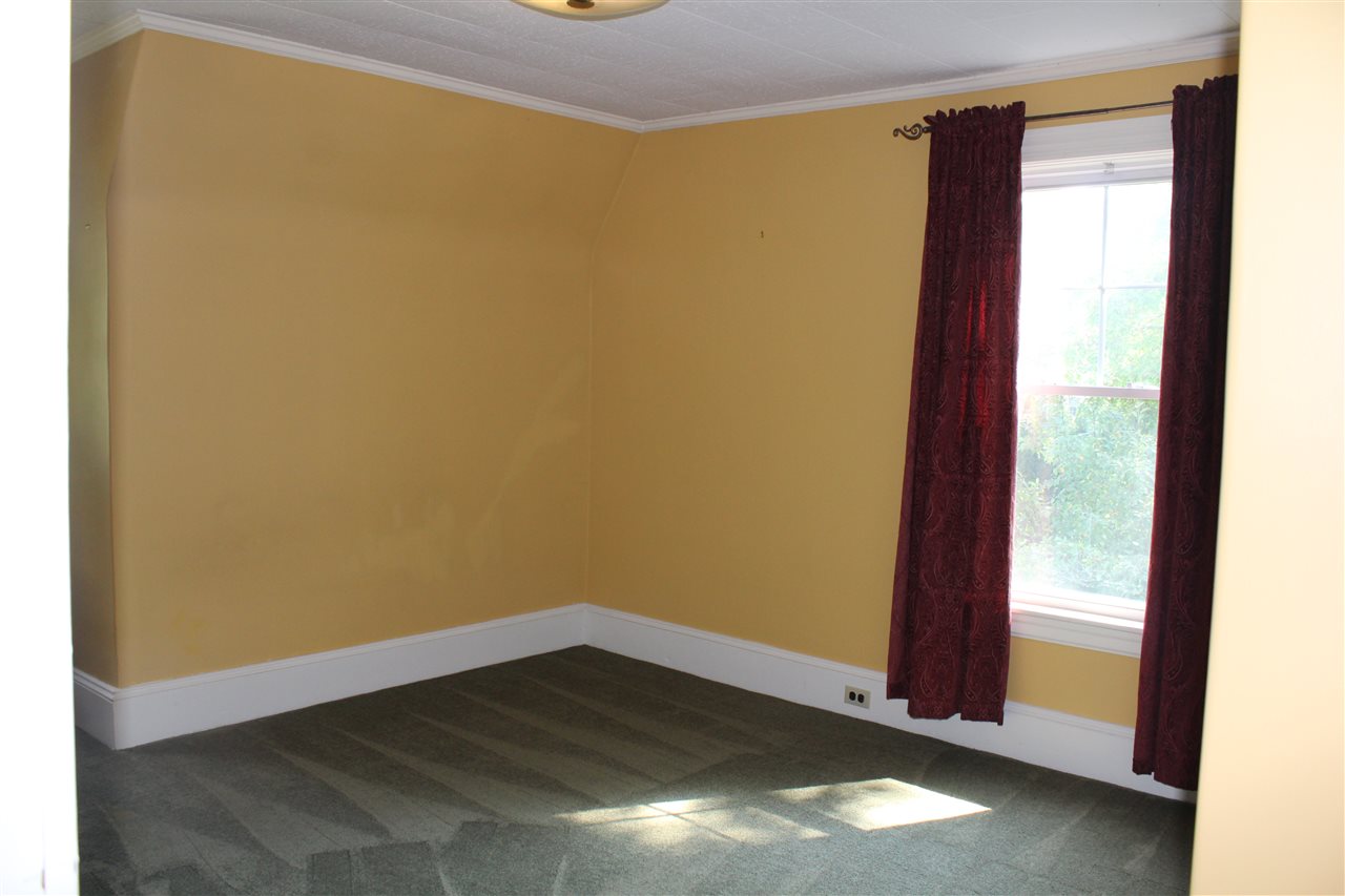 269 Kennard Road Manchester, NH 03104 - Photo 24 of 35
