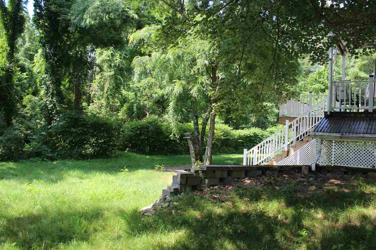 269 Kennard Road Manchester, NH 03104 - Photo 4 of 35
