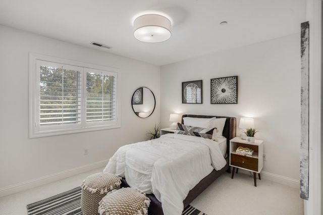 $2,975,000 | 290 Oakview Drive, San Carlos, CA 94070