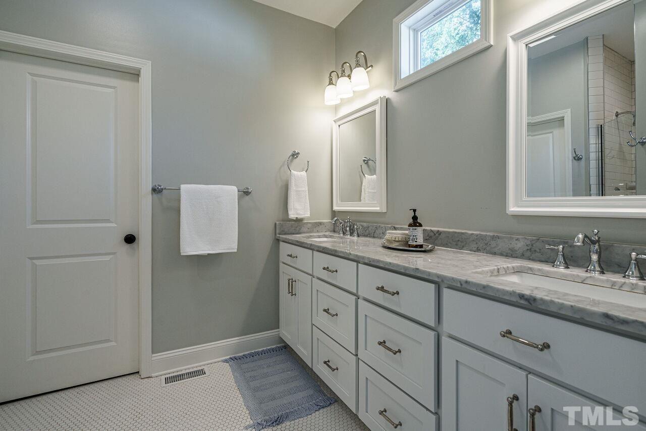 2904 Everett Avenue Raleigh, NC 27607 - Photo 14 of 22