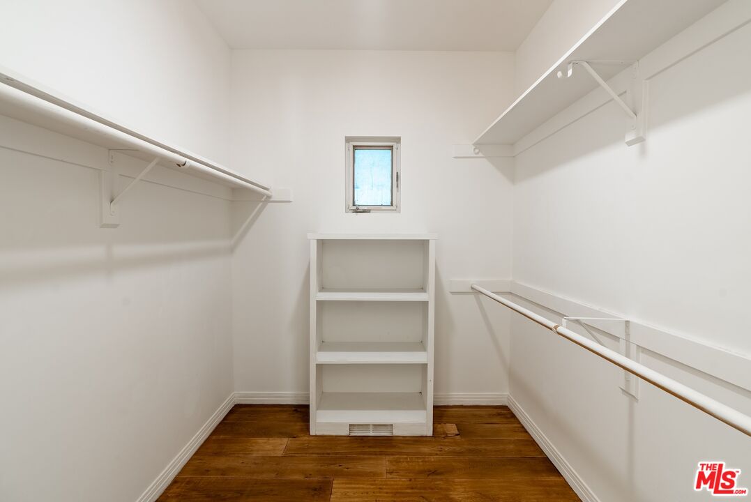 21965 Saddle Peak Road Topanga, CA 90290 - Photo 35 of 56 a view of an empty walk in closet