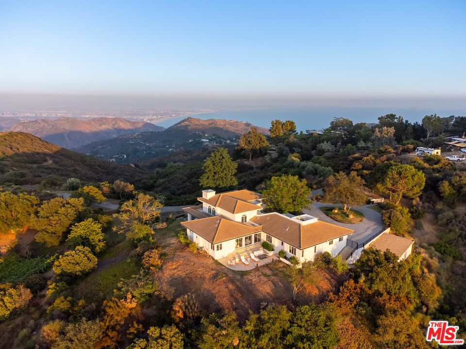 21965 Saddle Peak Road Topanga, CA 90290 - Photo 47 of 56 an aerial view of residential houses with outdoor space