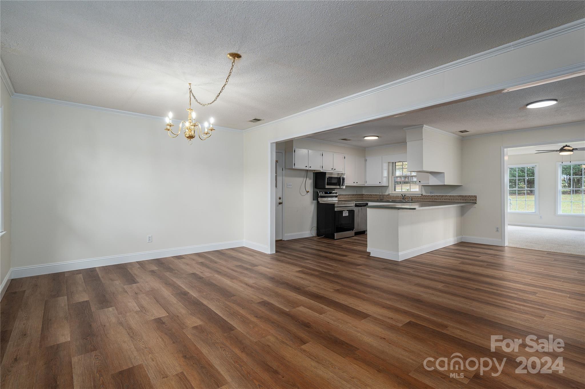 1087 Detter Road Lincolnton, NC 28092 - Photo 5 of 40 Gallery Image 5