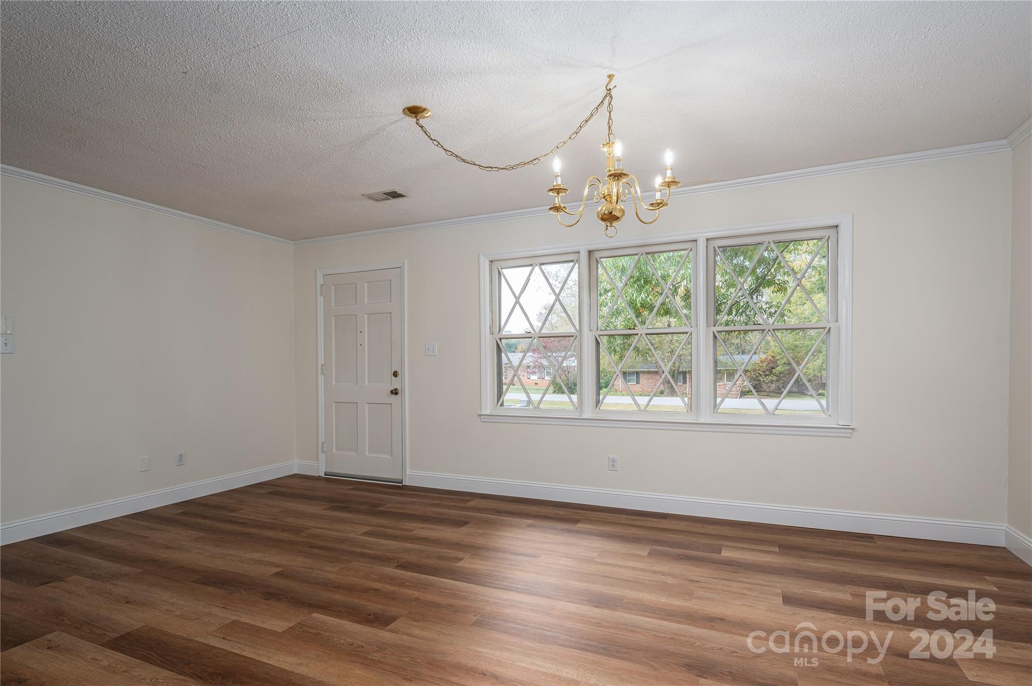 1087 Detter Road Lincolnton, NC 28092 - Photo 8 of 40 Gallery Image 8