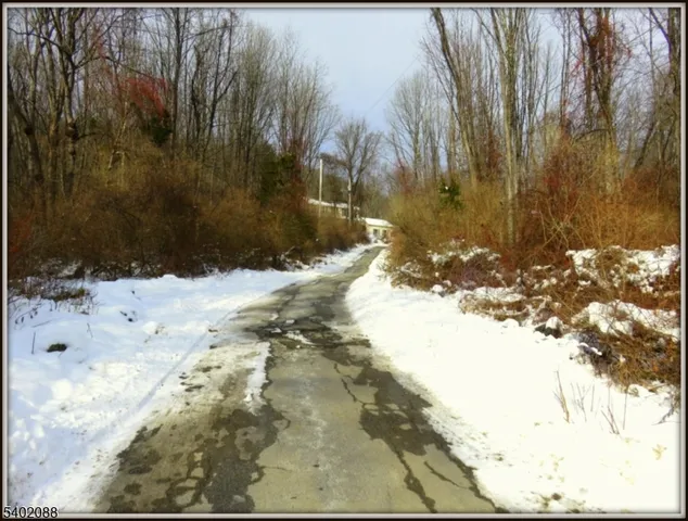 $475,000 | 951 Owassa Road, Newton, NJ 07860