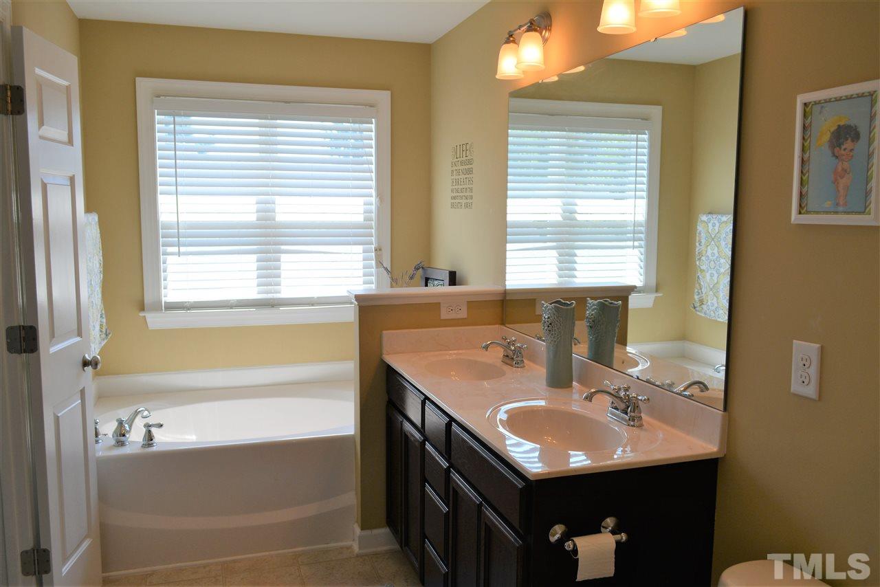 2003 Chancellor Place Raleigh, NC 27603 - Photo 18 of 30 Gallery Image 18