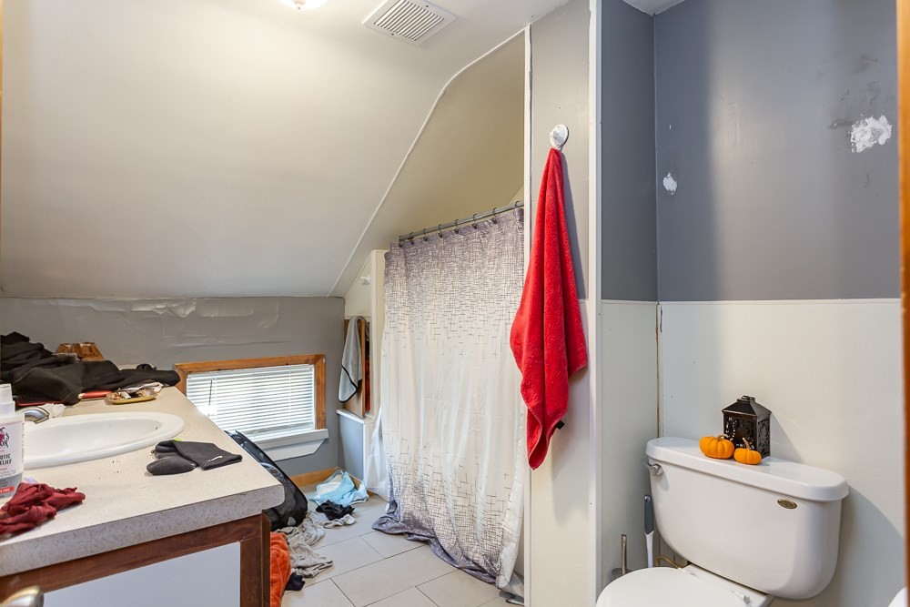 474 William Street Fall River, MA 02721 - Photo 31 of 34