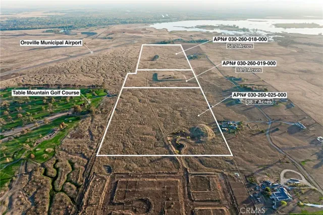 a picture of a tennis court