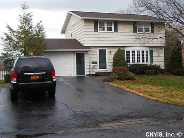308 Valley Road Salina, NY 13088 - Photo 1 of 1 Exterior Front