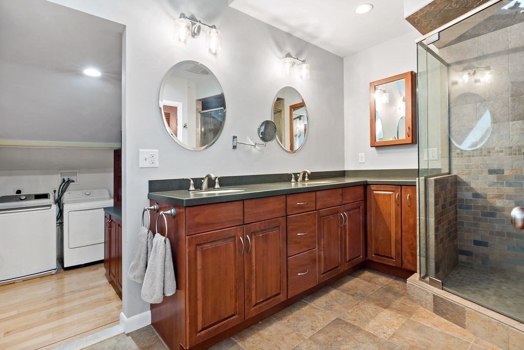 25 Hickory Ridge Road Rehoboth, MA 02769 - Photo 24 of 42 a spacious bathroom with a double vanity sink and a mirror