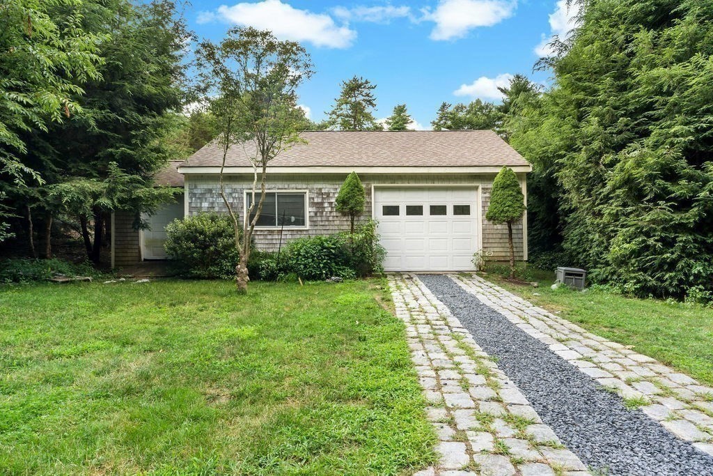 25 Hickory Ridge Road Rehoboth, MA 02769 - Photo 42 of 42 a front view of house with yard and green space