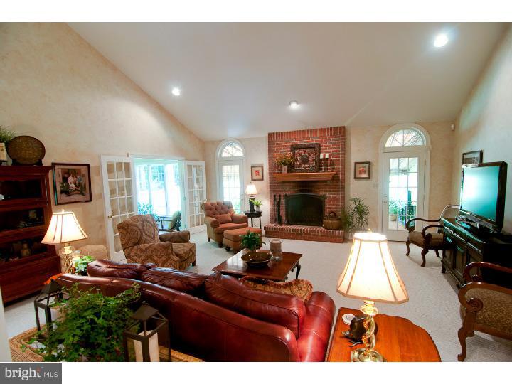 451 Dautrich Road Reading, PA 19606 - Photo 3 of 25