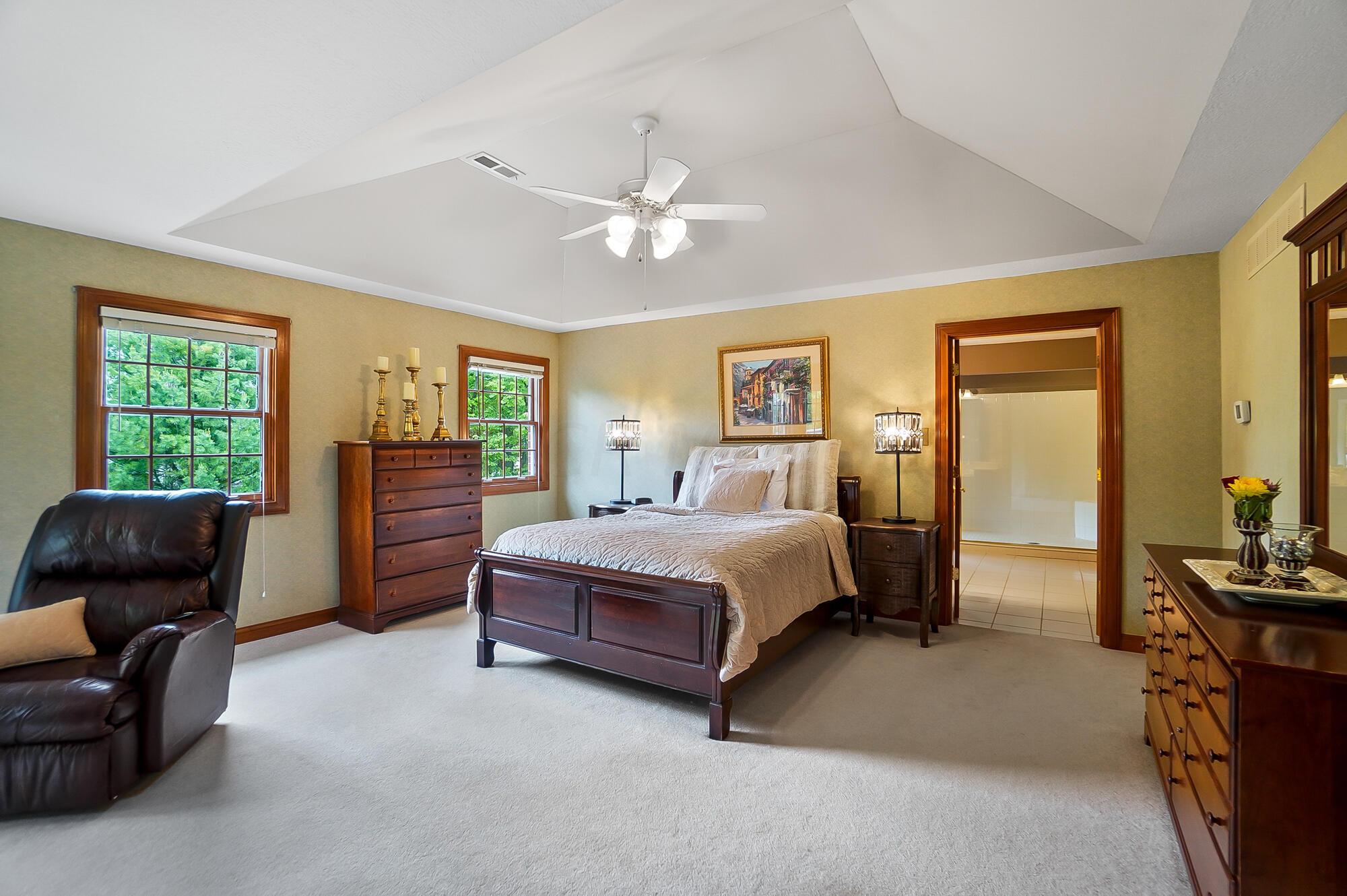8434 Daventry Court Powell, OH 43065 - Photo 33 of 73 043