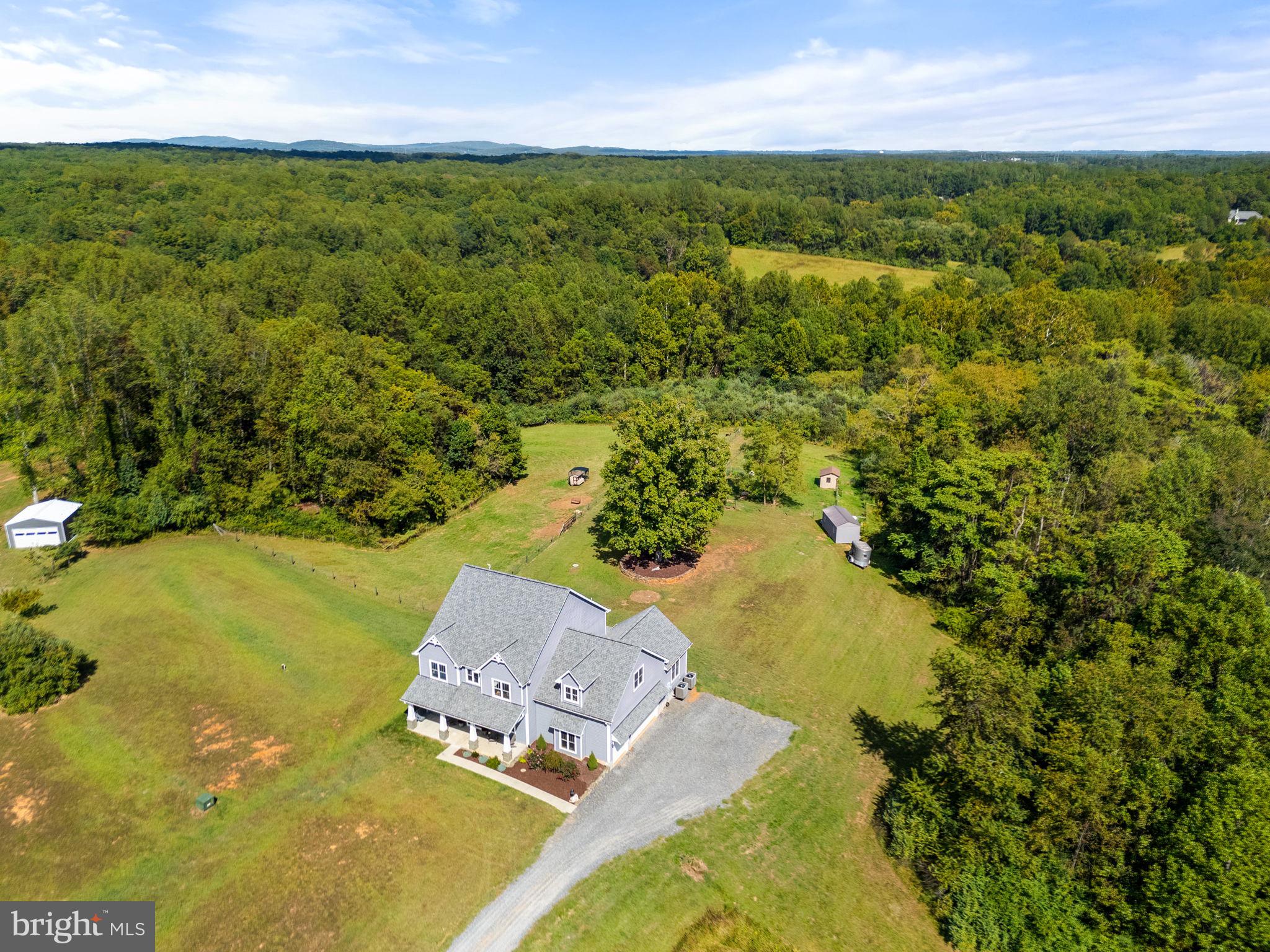 5077 Silver Stone Lane Rixeyville, VA 22737 - Photo 9 of 108