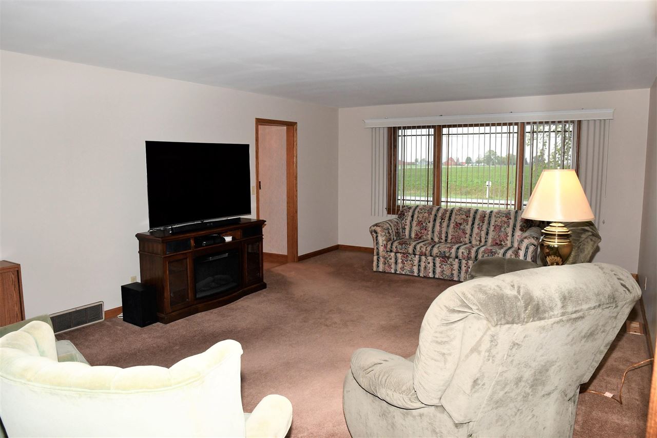 1024 Weiss Road Bay City, MI 48706 - Photo 13 of 23