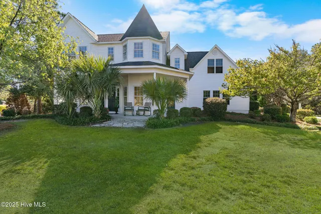 $840,000 | 8119 Yellow Daisy Drive, Wilmington, NC 28412