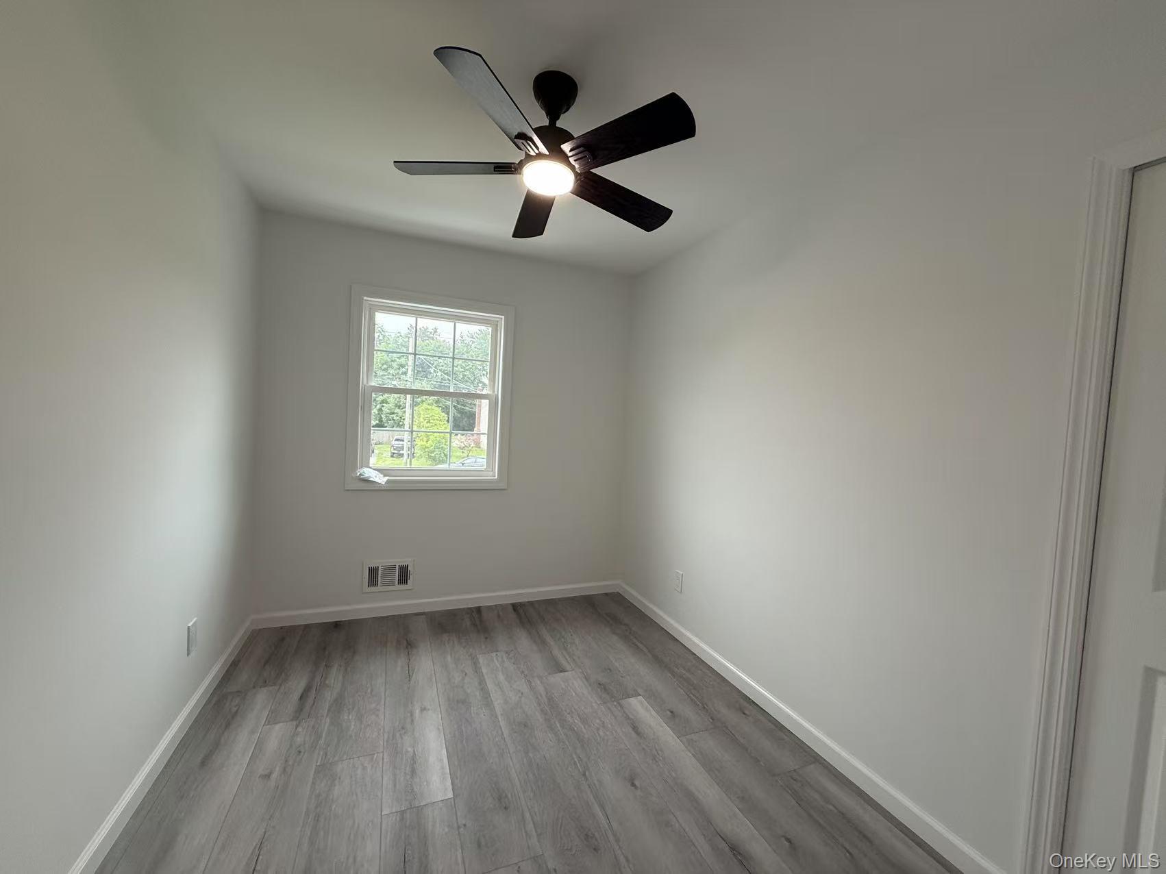 495 Hawkins Road Selden, NY 11784 - Photo 15 of 21