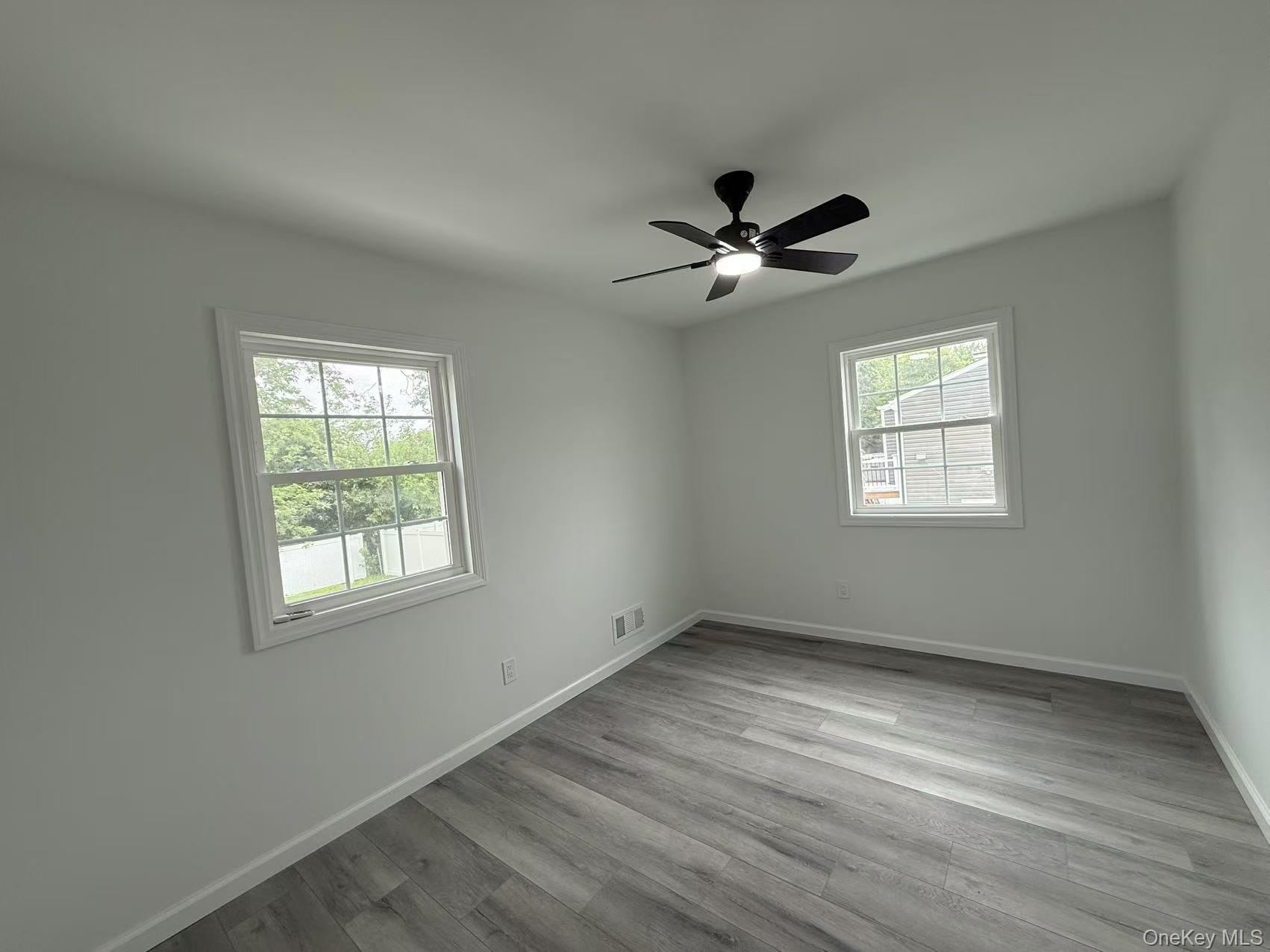 495 Hawkins Road Selden, NY 11784 - Photo 17 of 21