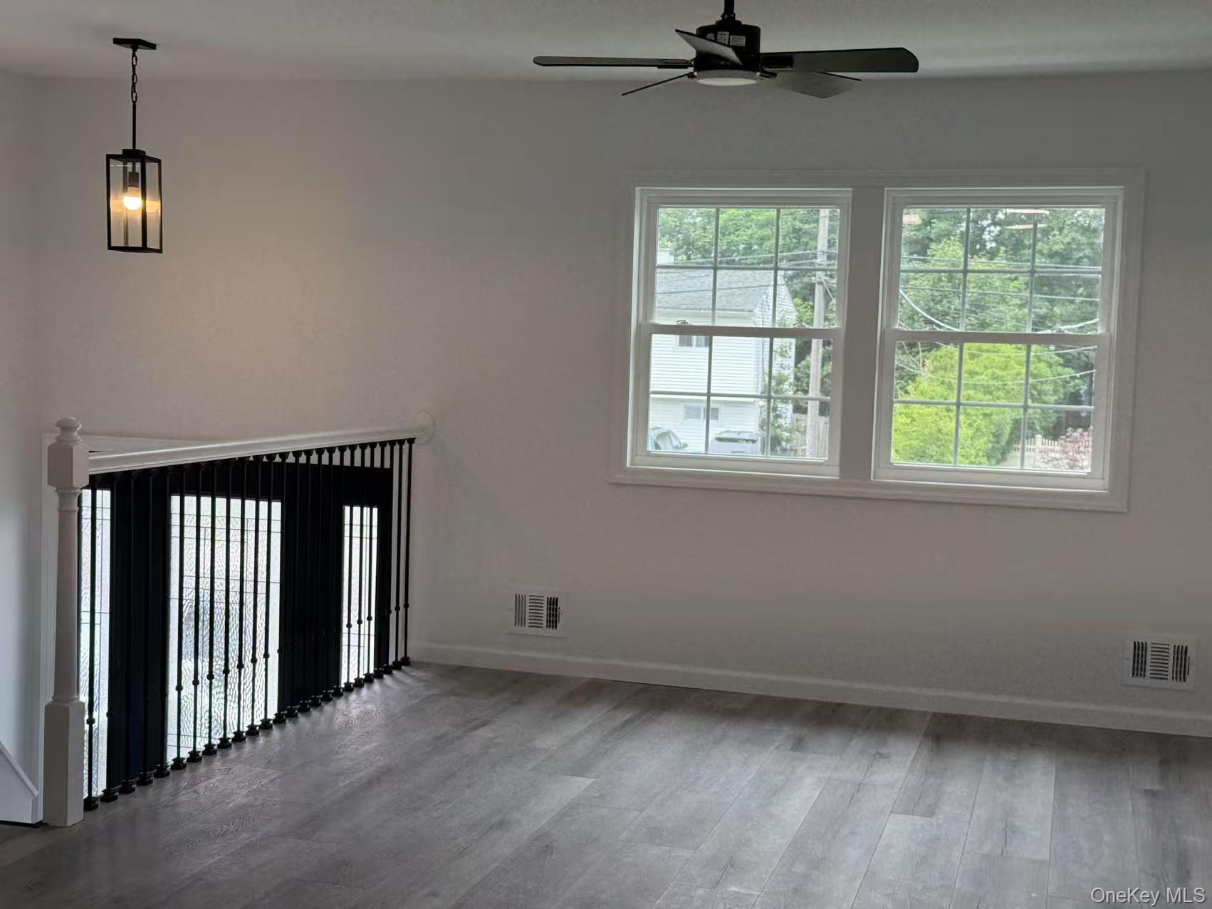 495 Hawkins Road Selden, NY 11784 - Photo 10 of 21