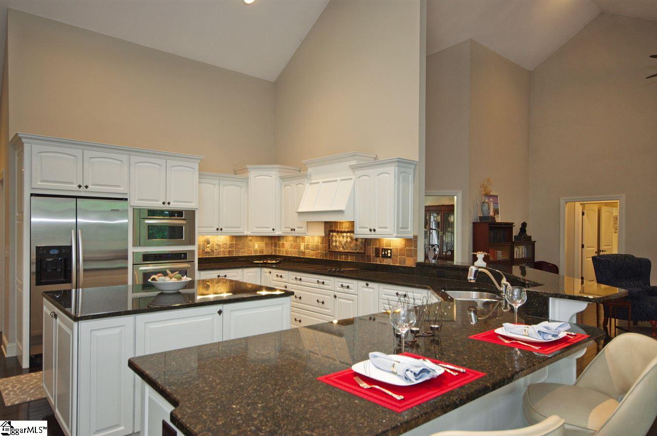 15 Queensmoor Road Travelers Rest, SC 29690 - Photo 4 of 16 Gallery Image 4
