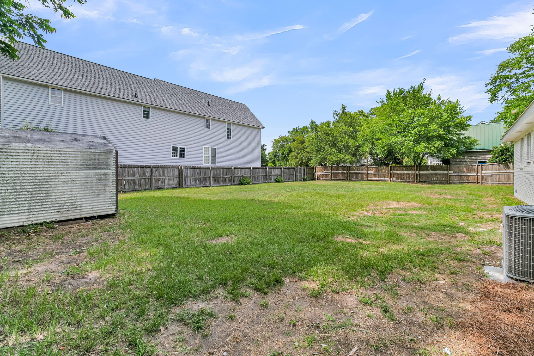 1602 Rifle Range Road Mount Pleasant, SC 29464 - Photo 35 of 47