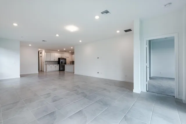 a view of utility room