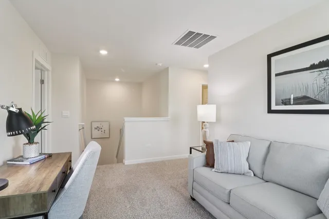 $409,990 | 1733 Baler Avenue, Aurora, IL 60503