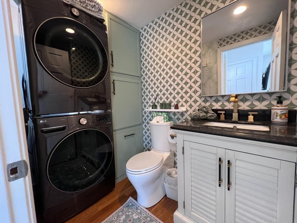 98 East Border Road Malden, MA 02148 - Photo 16 of 17