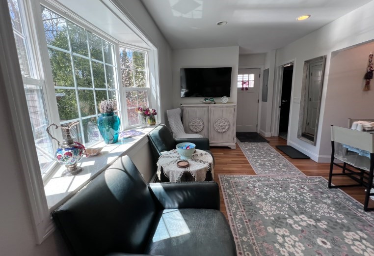 98 East Border Road Malden, MA 02148 - Photo 17 of 17