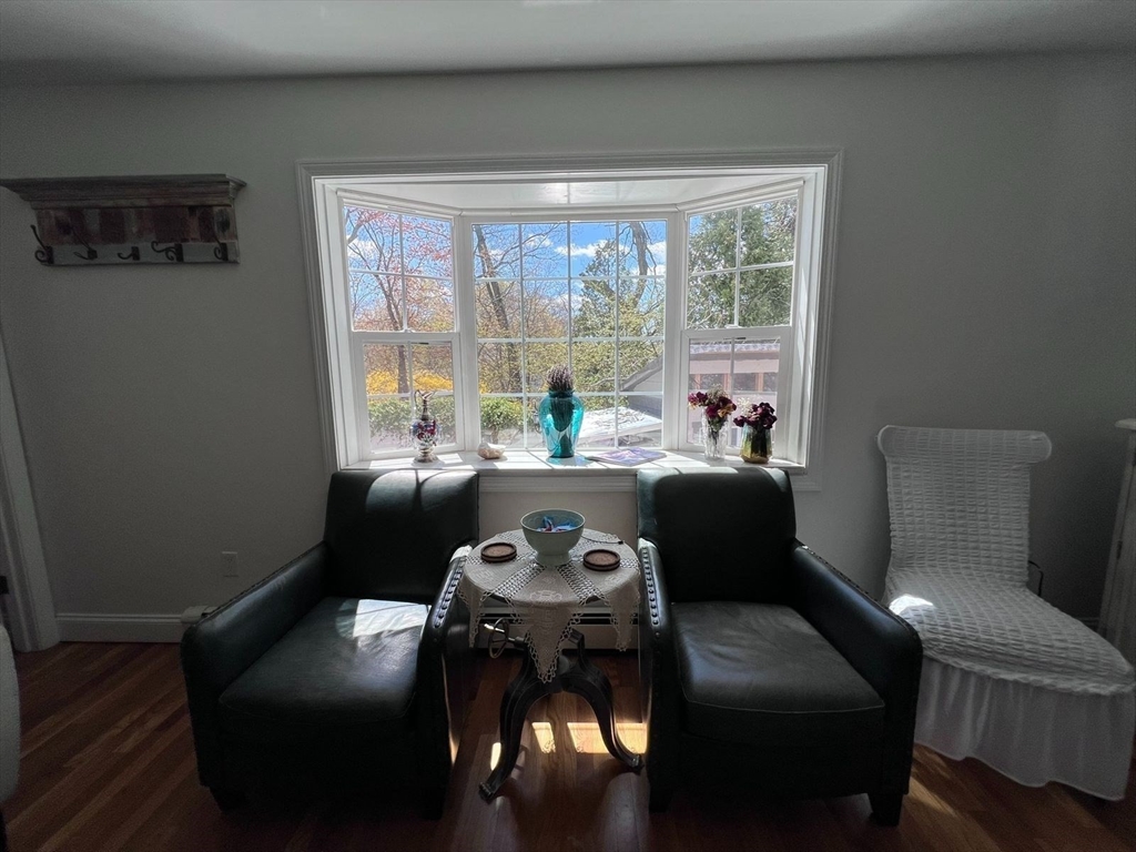 98 East Border Road Malden, MA 02148 - Photo 8 of 17