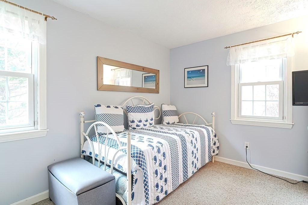 39 Hoover Road Yarmouth, MA 02673 - Photo 14 of 19 Gallery Image 14