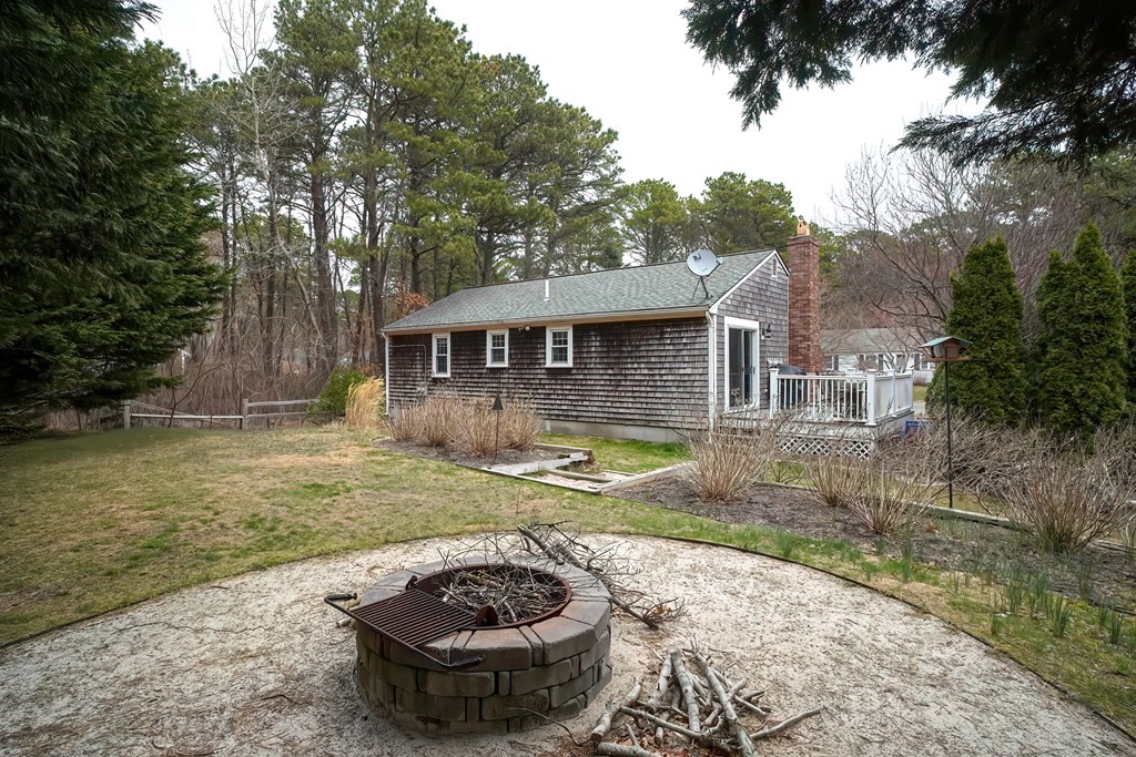 39 Hoover Road Yarmouth, MA 02673 - Photo 19 of 19 Gallery Image 19