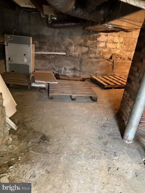 61 Maple Street Cumberland, MD 21502 - Photo 17 of 17 a view of room