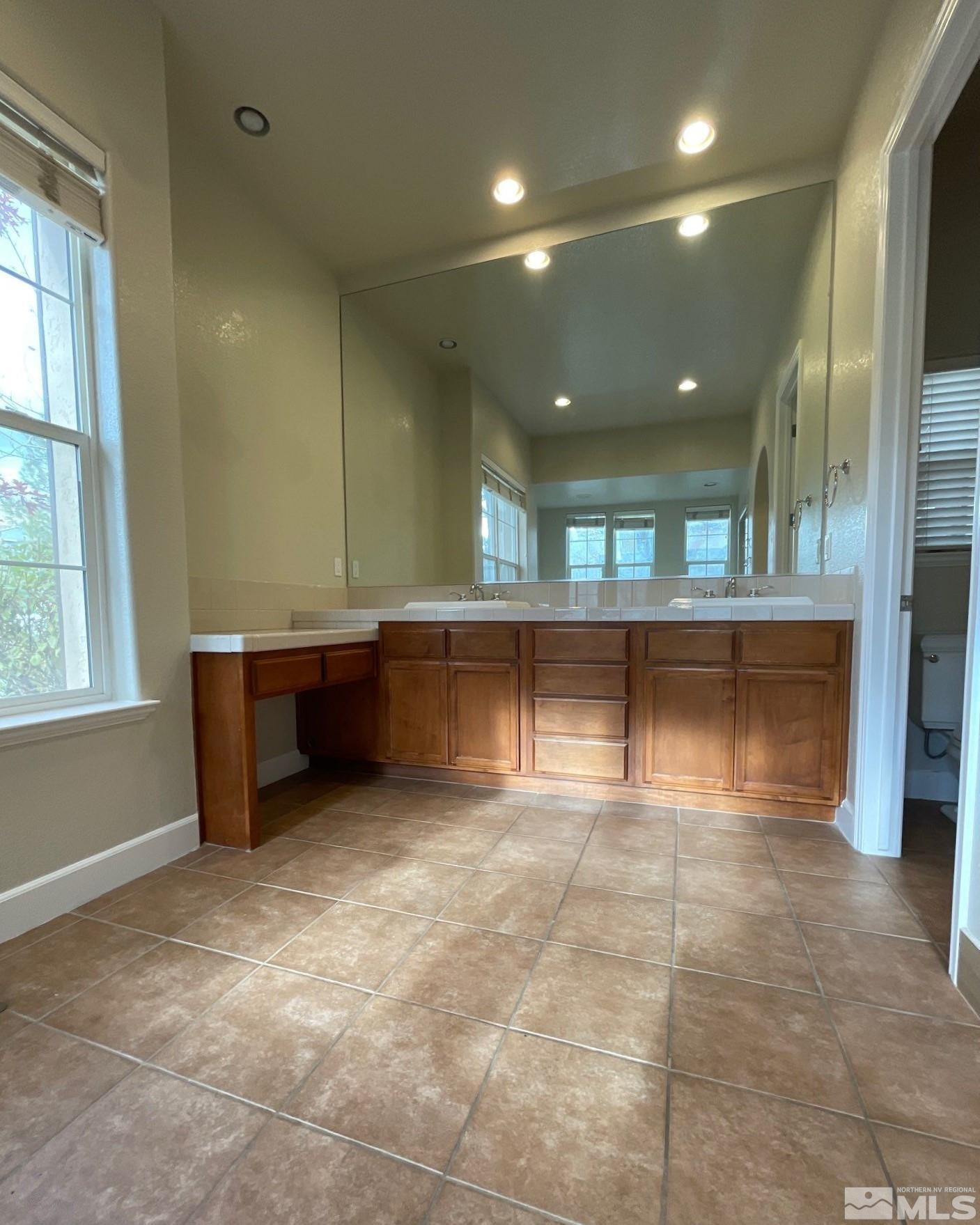 1850 Sun Shadow Court Reno, NV 89523 - Photo 14 of 30 Photo 14
