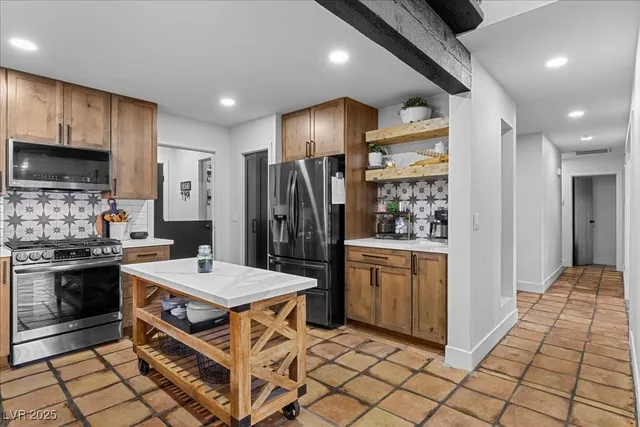 $599,900 | 899 Judi Place, Boulder City, NV 89005