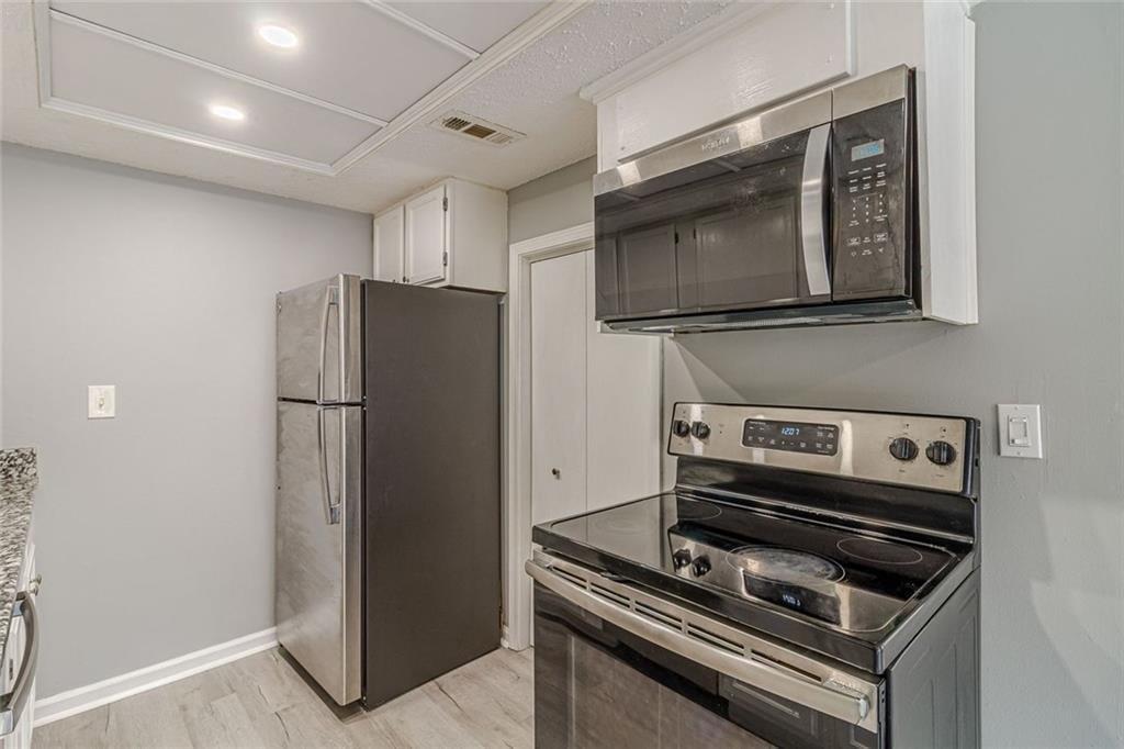 3547 Old Chamblee Tucker Road, Unit I Atlanta, GA 30340 - Photo 14 of 44 Gallery Image 14
