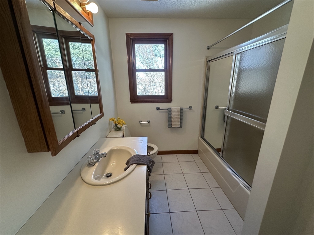 16-18 Blanding Street Springfield, MA 01151 - Photo 28 of 35 Gallery Image 28