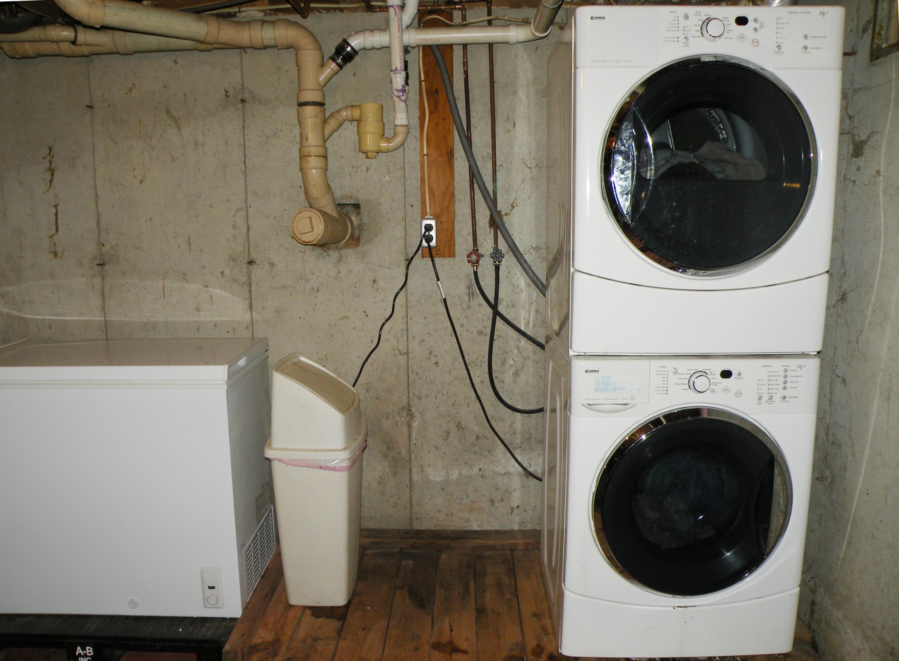 154 Woodman Road Buxton, ME 04093 - Photo 46 of 50 43 Second laundry hook up Washer Dryer i