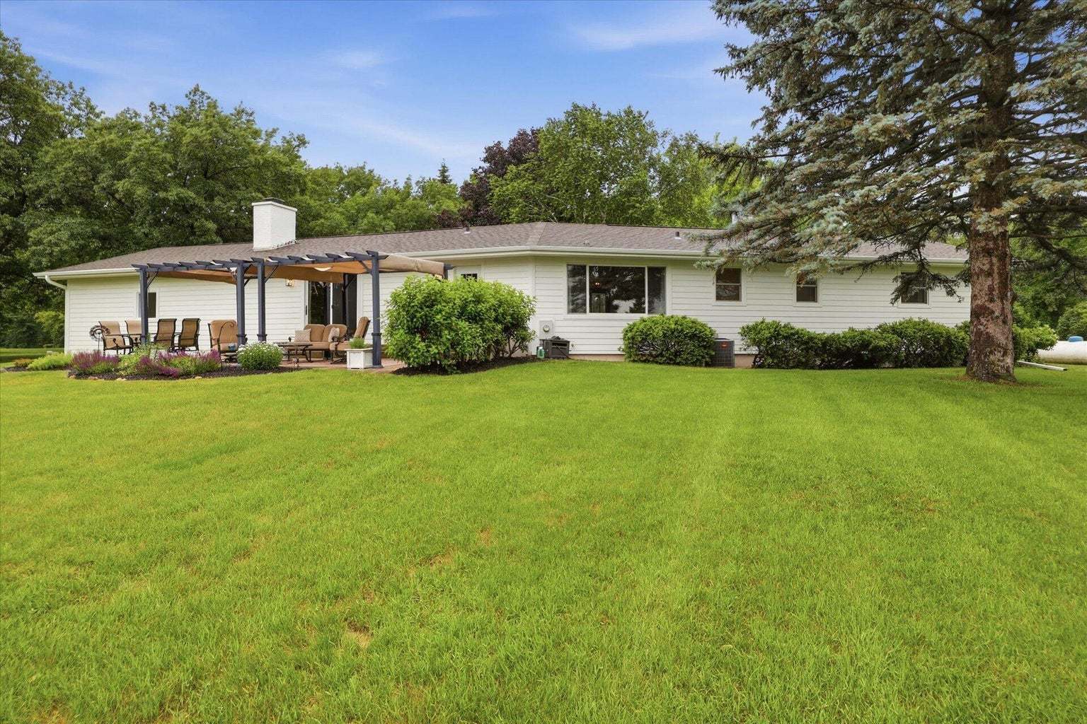 7288 South & D Road Delavan, WI 53115 - Photo 37 of 47