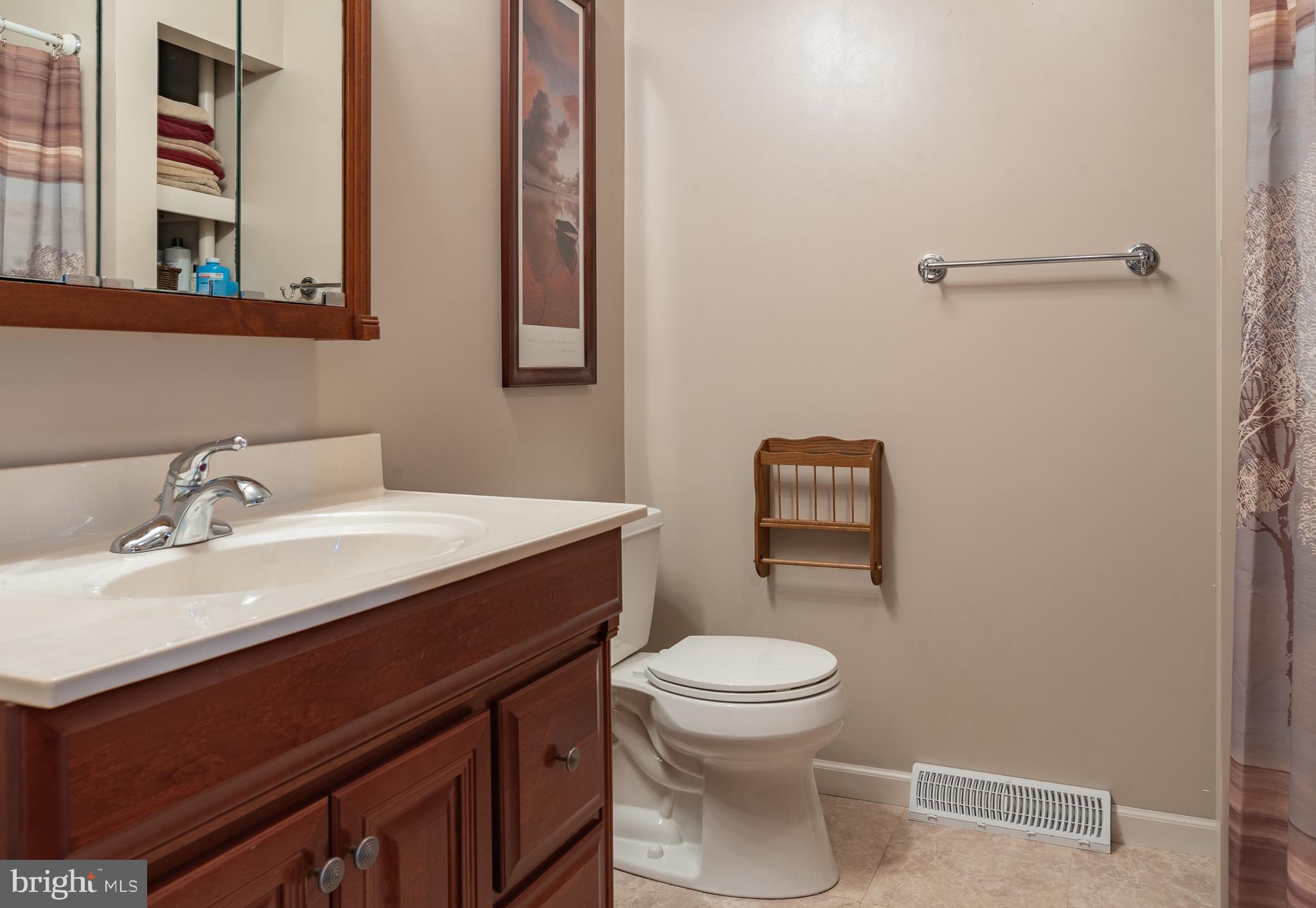 1714 Kaylor Road Hummelstown, PA 17036 - Photo 14 of 25 Gallery Image 14