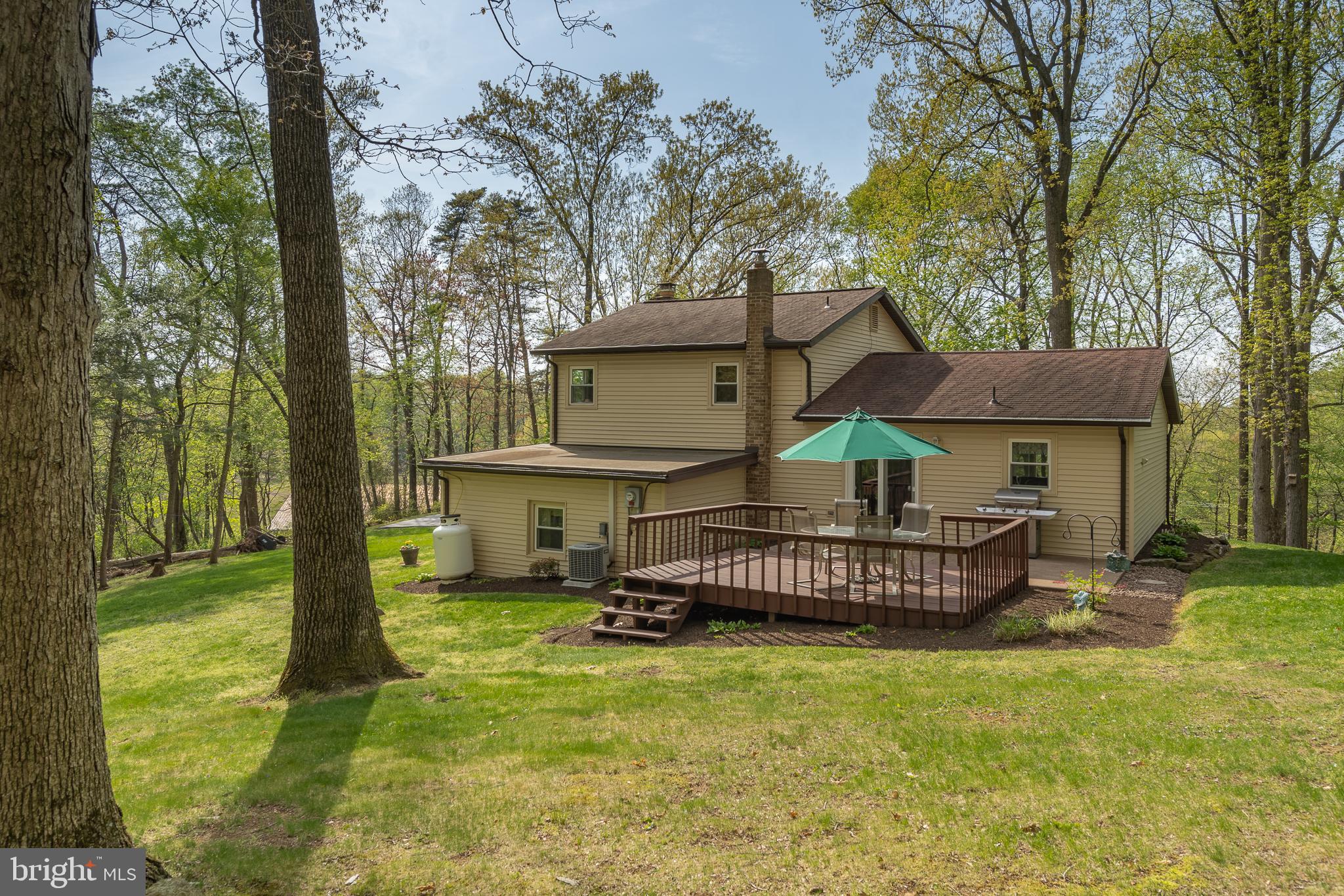 1714 Kaylor Road Hummelstown, PA 17036 - Photo 22 of 25 Gallery Image 22