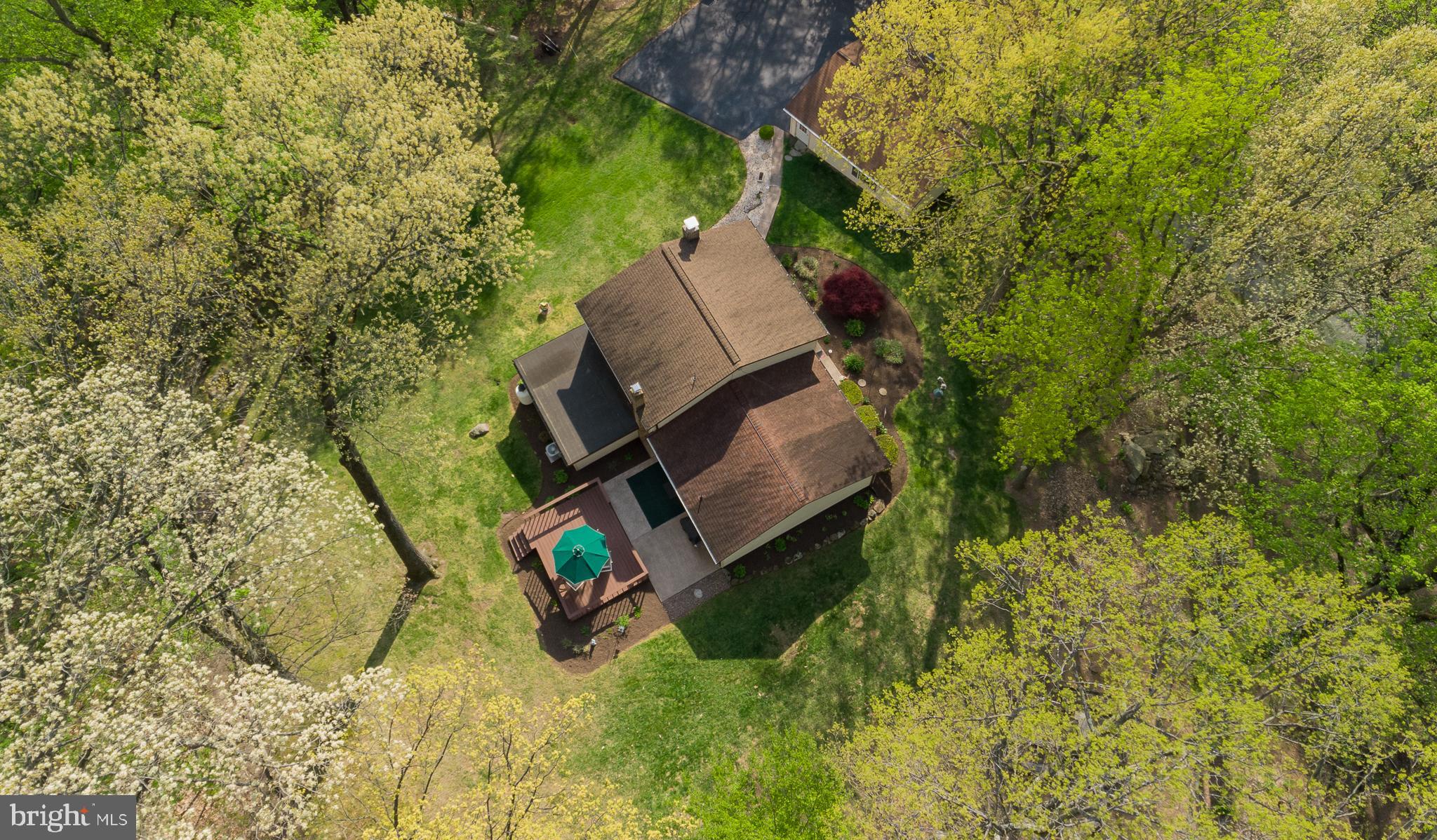 1714 Kaylor Road Hummelstown, PA 17036 - Photo 5 of 25 Gallery Image 5