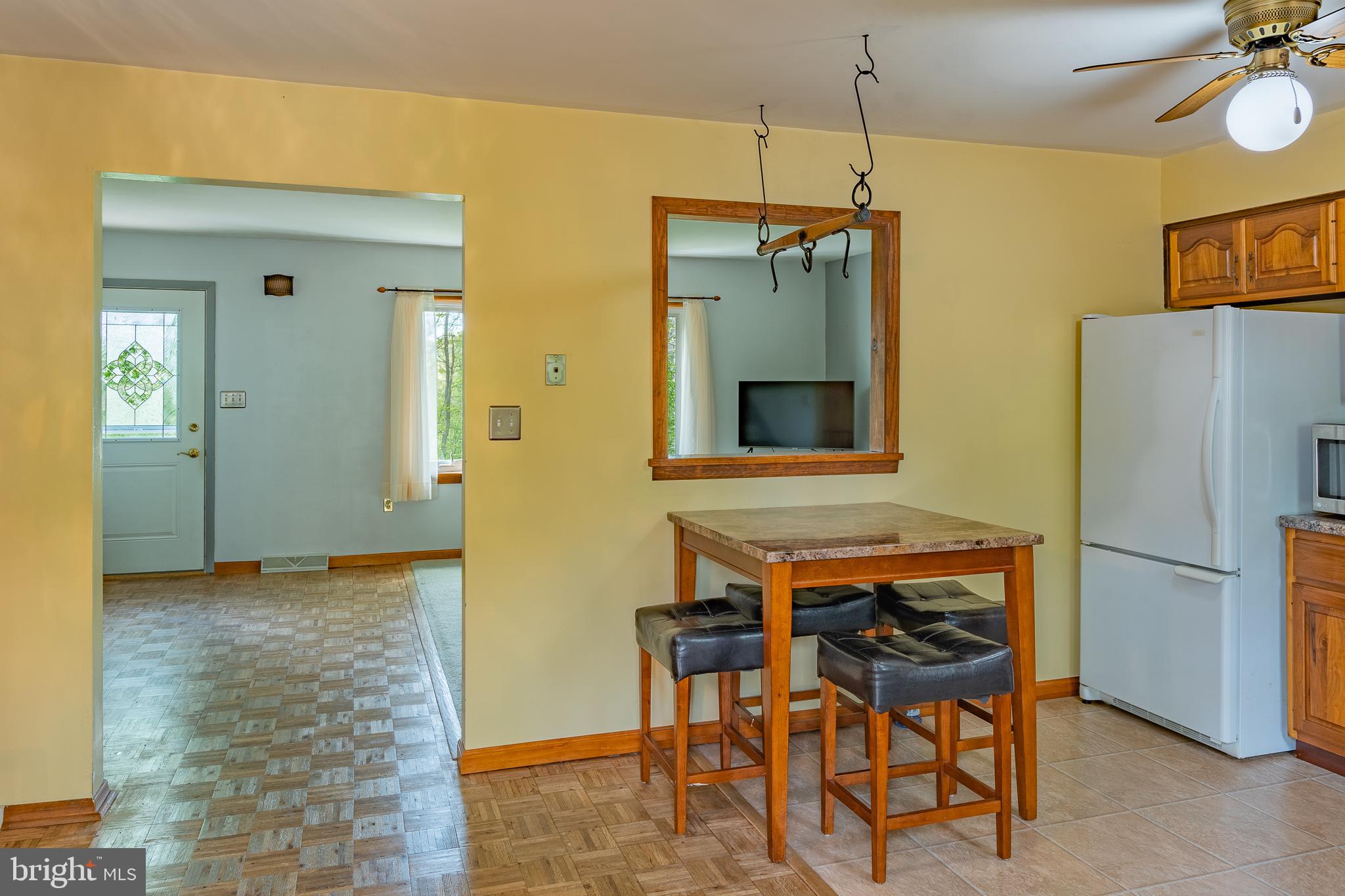 1714 Kaylor Road Hummelstown, PA 17036 - Photo 10 of 25 Gallery Image 10