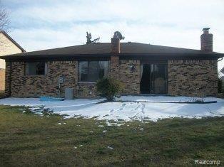 18167 21 Mile Road Macomb, MI 48044 - Photo 2 of 11 t2