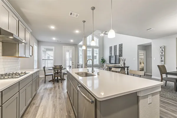 $3,900 | 18407 Kilbowie Place, Richmond, TX 77407