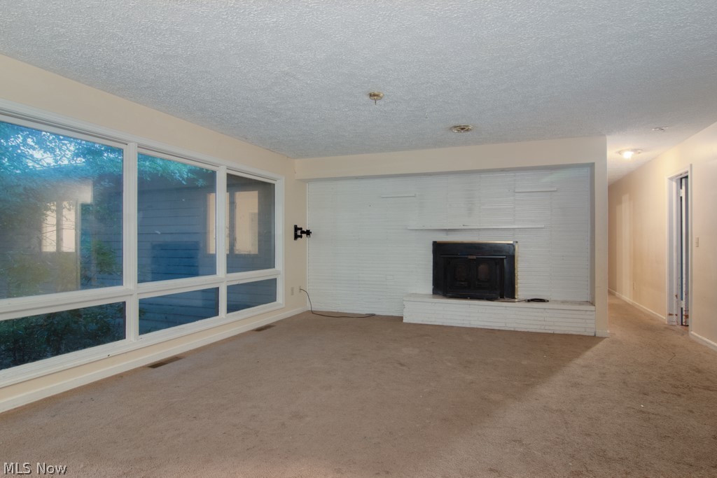 4594 West Bath Road Akron, OH 44333 - Photo 5 of 12