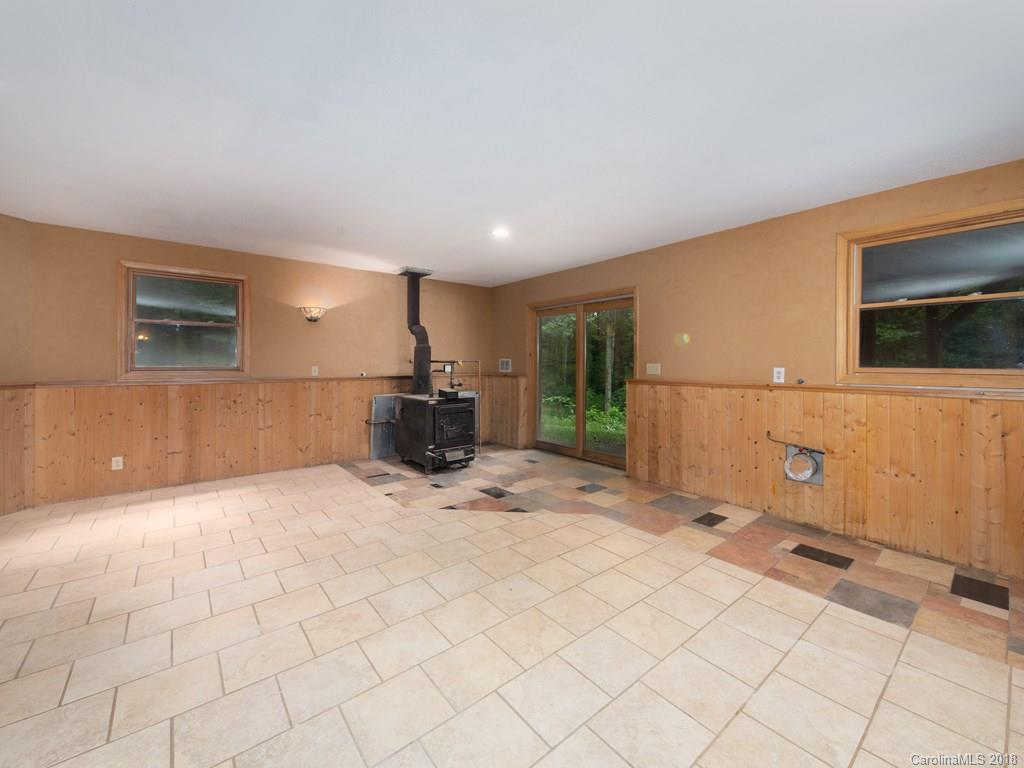 125 Anderson Cove Road Barnardsville, NC 28709 - Photo 15 of 27