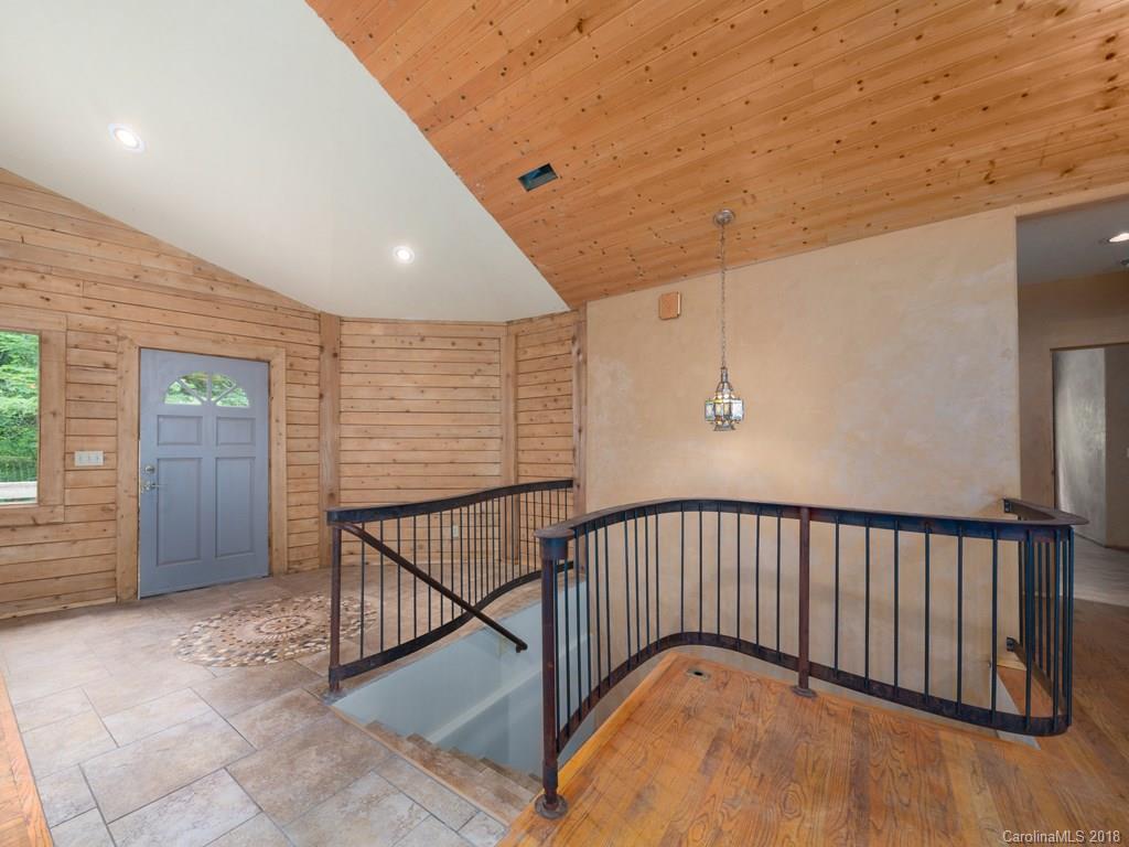 125 Anderson Cove Road Barnardsville, NC 28709 - Photo 5 of 27