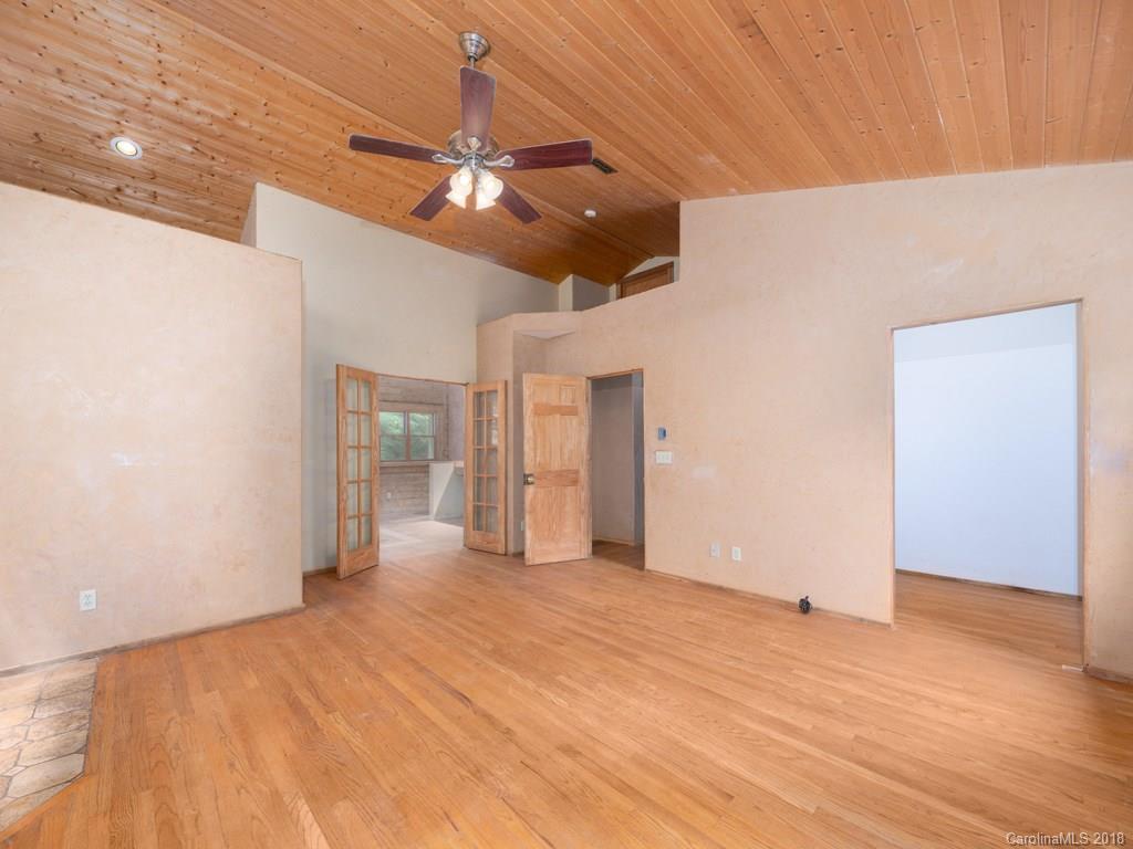 125 Anderson Cove Road Barnardsville, NC 28709 - Photo 9 of 27