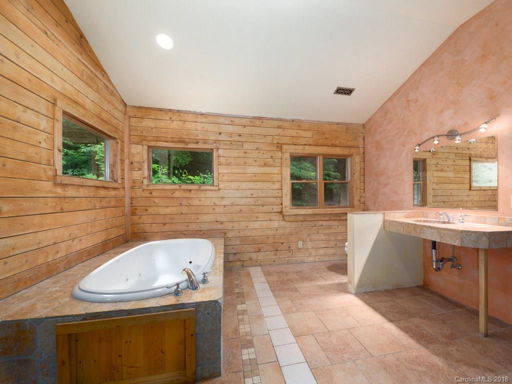 125 Anderson Cove Road Barnardsville, NC 28709 - Photo 10 of 27